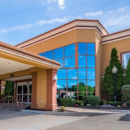 Quality Inn & Suites Albany Airport Latham Eksteriør bilde