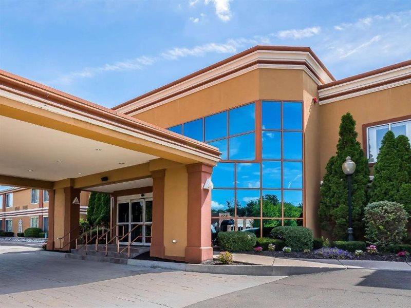Quality Inn & Suites Albany Airport Latham Eksteriør bilde