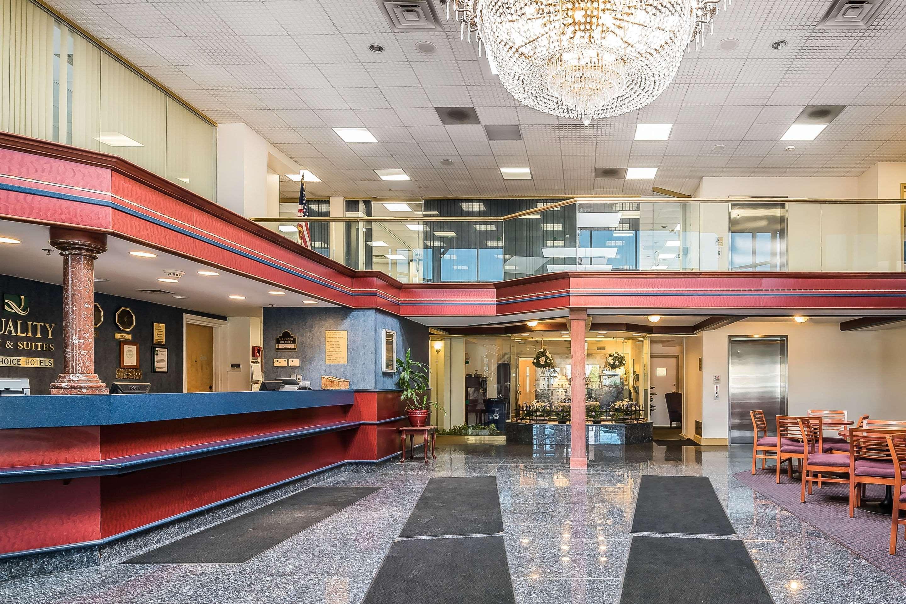 Quality Inn & Suites Albany Airport Latham Eksteriør bilde